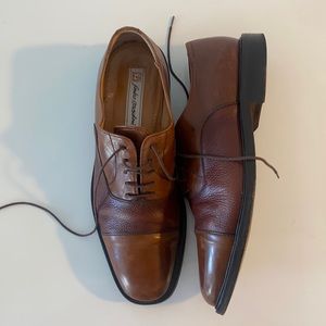 Brown Sandro Moscoloni leather dress shoes
